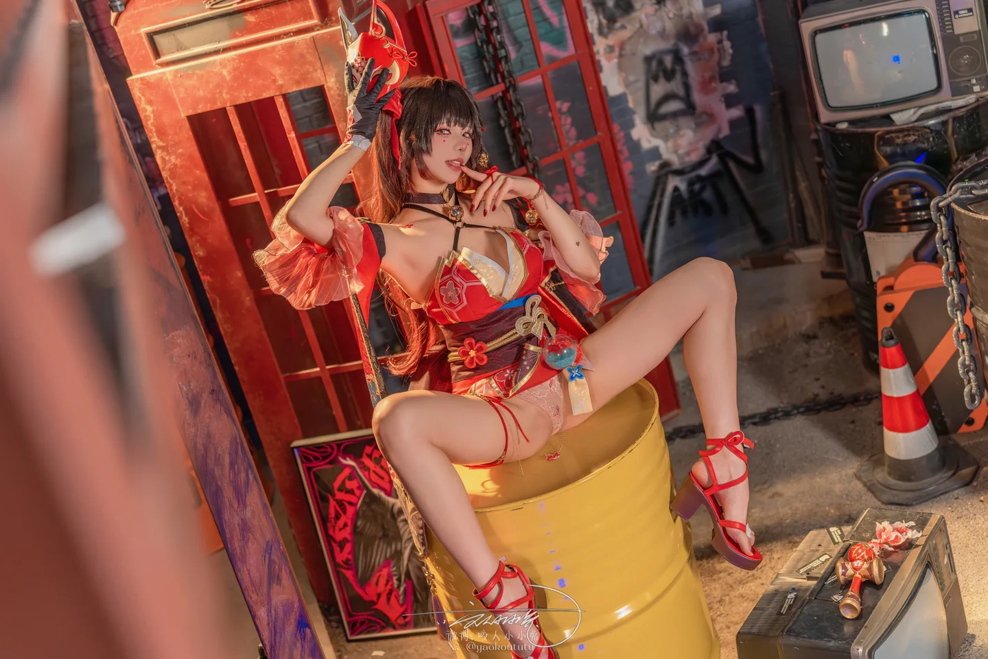 咬一口兔娘_24年06月_星穹铁道_花火_80P,1V_1_63GB tg@simisebaisi 【丝足阁】040.webp